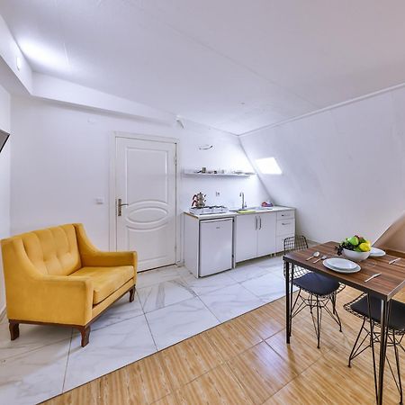 3 House Apart 卡斯 外观 照片